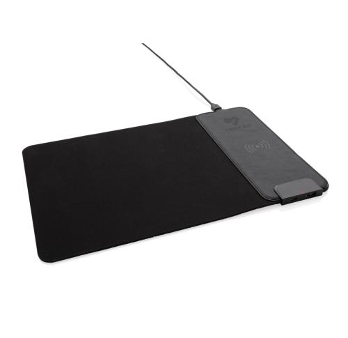 Mousepad with 15W wireless charging and USB ports