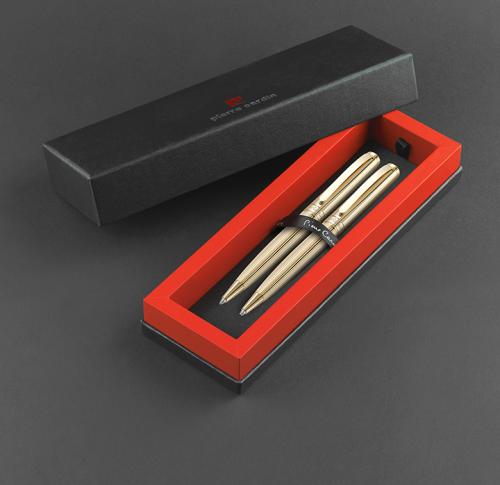 SET - Lustrous Chrome Pen and Rollerball with PB17 Box 